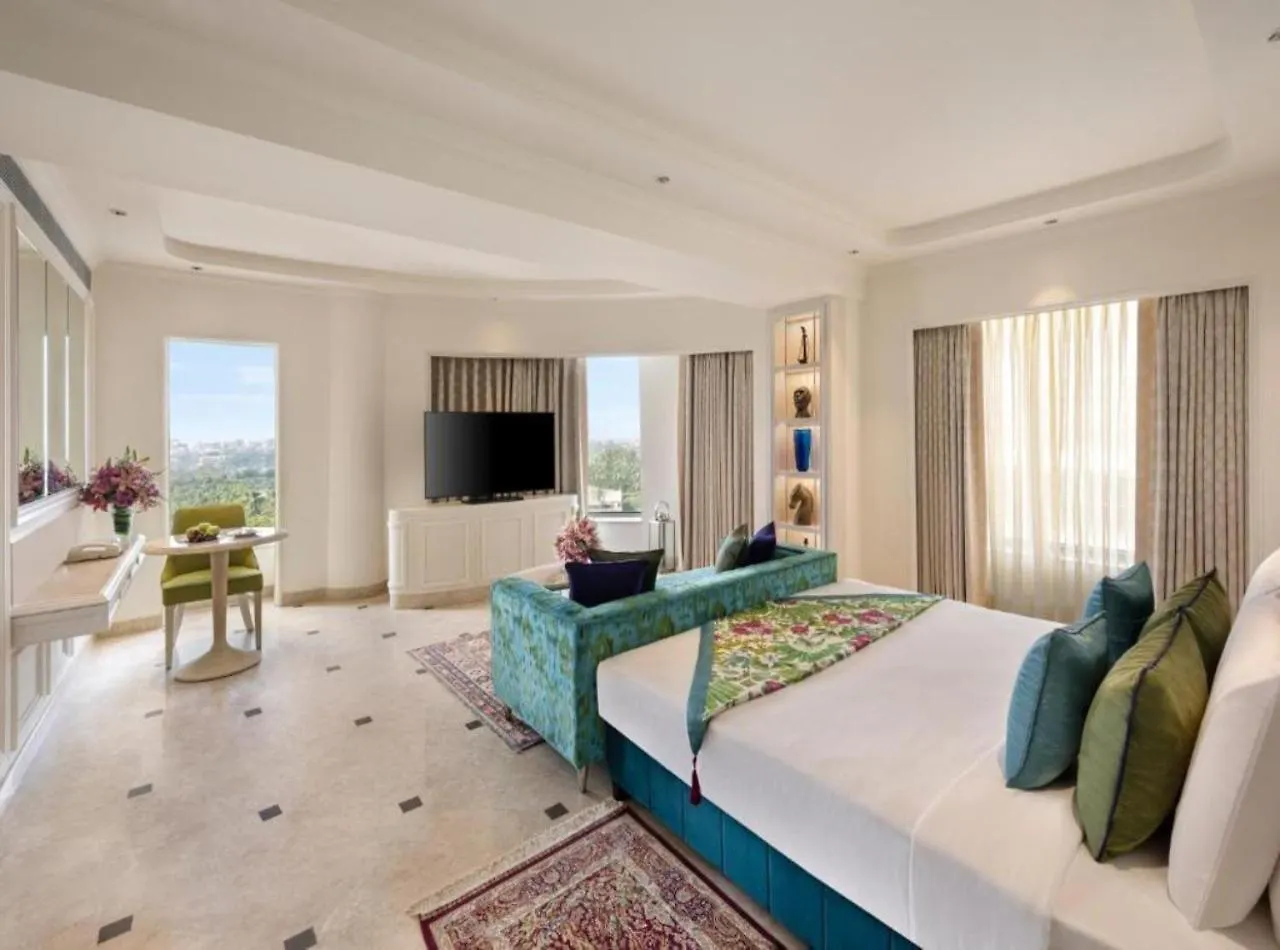 Hotel Olive Near Delhi Airport New Delhi