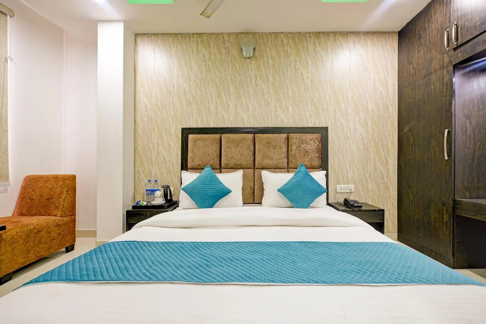 Hotel Olive Near Delhi Airport New Delhi 4*,  India
